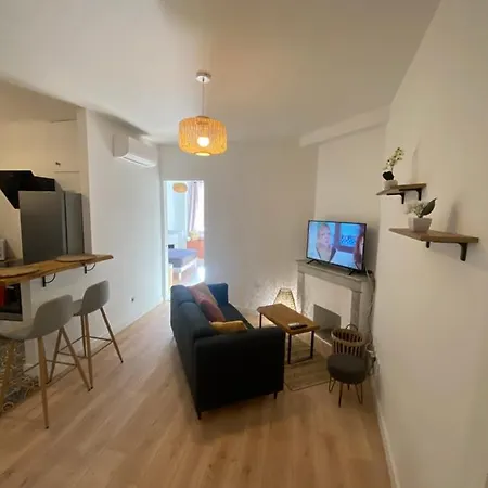 F2 Glamour Centre Historique Apartman