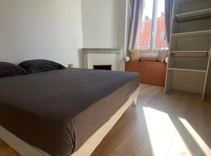 Appartement F2 Glamour Centre Historique *